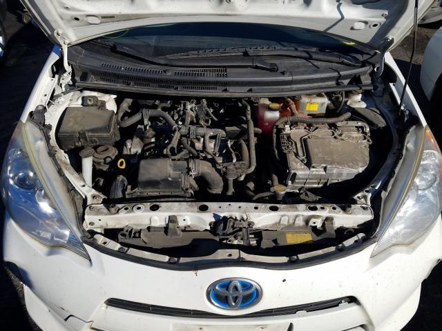 2014 TOYOTA PRIUS C JTDKDTB36E1574299