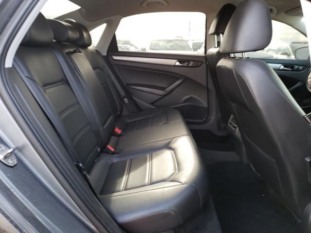 2015 VOLKSWAGEN PASSAT SE 1VWBV7A3XFC017551