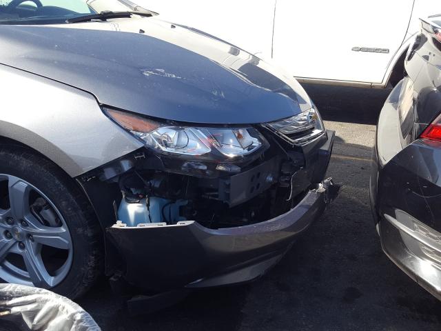 VIN 1G1RC6S59JU132929 2018 Chevrolet Volt, LT no.9