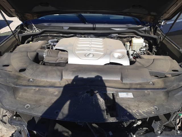 2017 LEXUS LX570 JTJHY7AX4H4225717