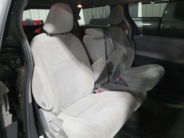 2017 TOYOTA SIENNA LE 5TDKZ3DC2HS793525