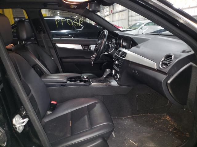 2012 MERCEDES-BENZ C 250 WDDGF4HB9CR237831