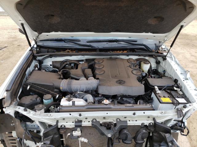 2019 TOYOTA 4RUNNER SR JTEZU5JR9K5201810