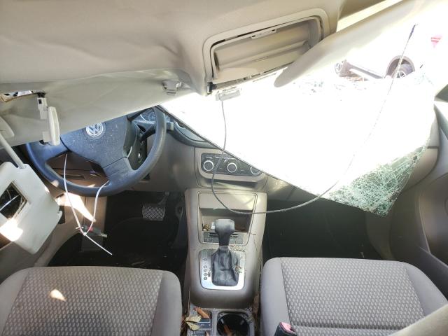 2010 VOLKSWAGEN TIGUAN S WVGAV7AX7AW525142
