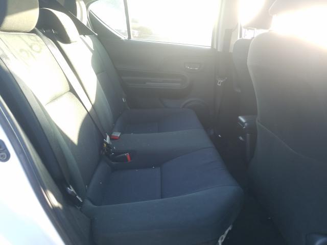 2016 TOYOTA PRIUS C JTDKDTB32G1116293