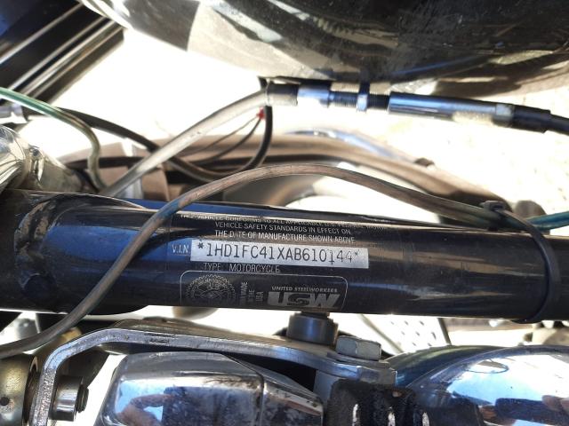 2010 HARLEY-DAVIDSON FLHTCU 1HD1FC41XAB610144