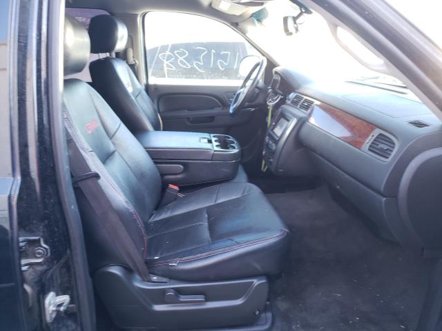 2011 GMC YUKON SLE 1GKS2AE08BR104014