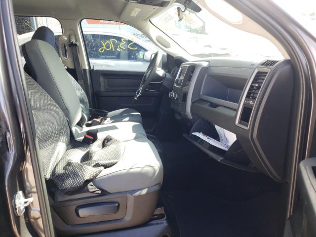 2018 RAM 1500 ST 1C6RR7KT8JS243405