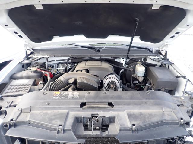 2011 CHEVROLET TAHOE C150 1GNSCBE05BR251235