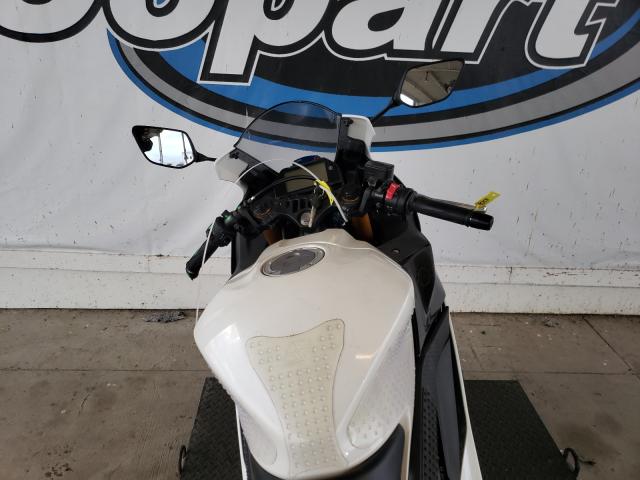 2019 YAMAHA YZFR3 A MH3RH18Y5KK002609
