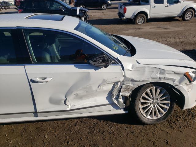 2017 VOLKSWAGEN PASSAT SE 1VWBT7A31HC030245