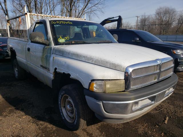 1B7HF16Y2YS628923 DODGE RAM Photo 1