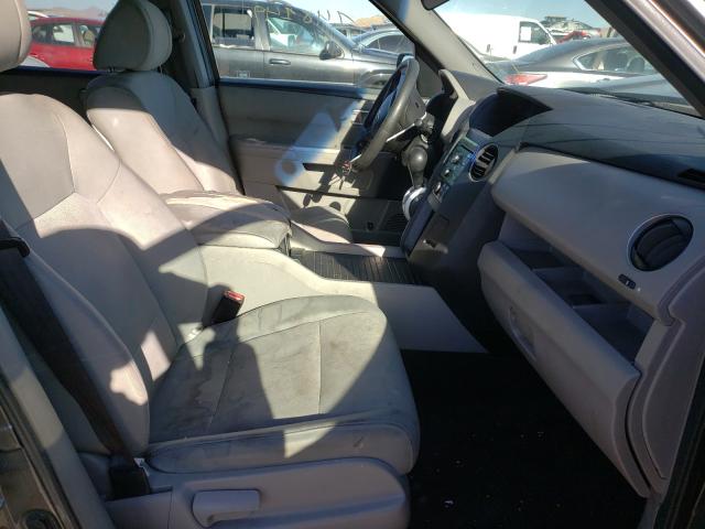 2011 HONDA PILOT LX 5FNYF4H28BB018233