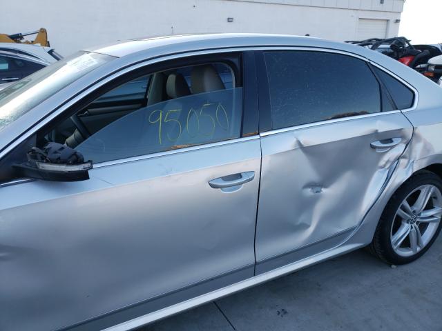 2015 VOLKSWAGEN PASSAT SE 1VWBV7A32FC046400