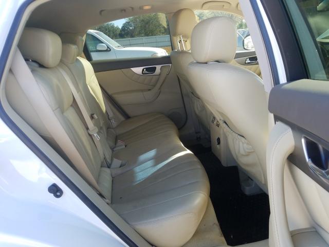 2017 INFINITI QX70 JN8CS1MU8HM142826
