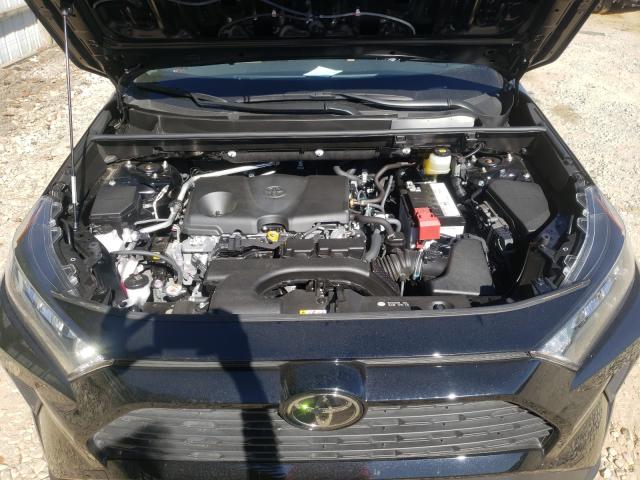 2019 TOYOTA RAV4 LE JTMH1RFV4KD029598