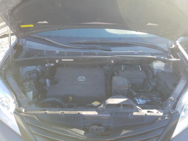 2011 TOYOTA SIENNA 5TDZK3DC8BS165155