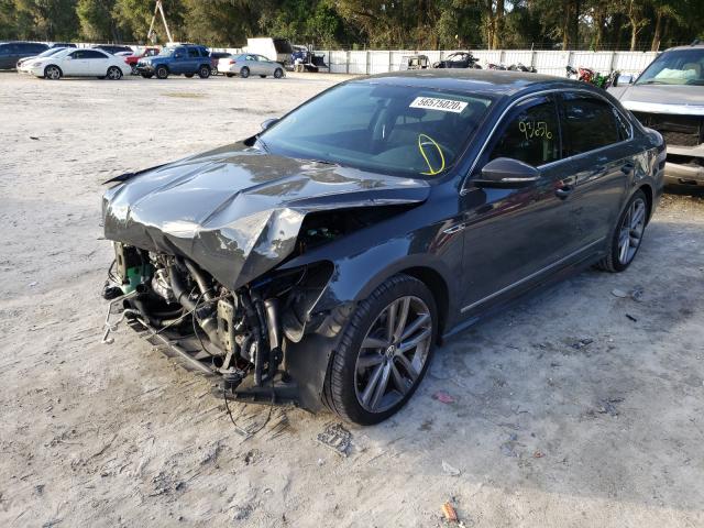 2017 VOLKSWAGEN PASSAT R-L 1VWDT7A39HC048811