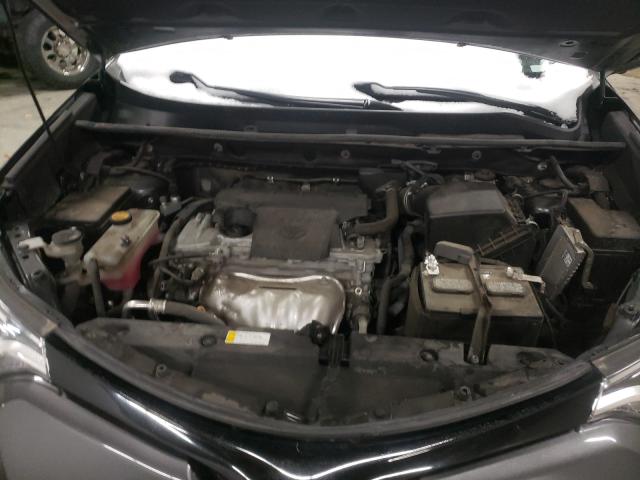 2017 TOYOTA RAV4 SE 2T3JFREV2HW651018