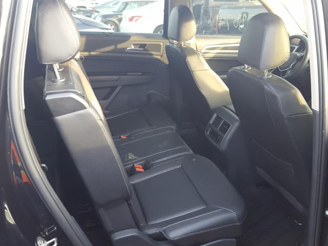 2018 VOLKSWAGEN ATLAS SE 1V2LR2CA1JC580795