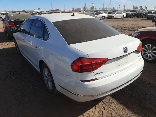 2016 VOLKSWAGEN PASSAT 1VWAT7A3XGC057356