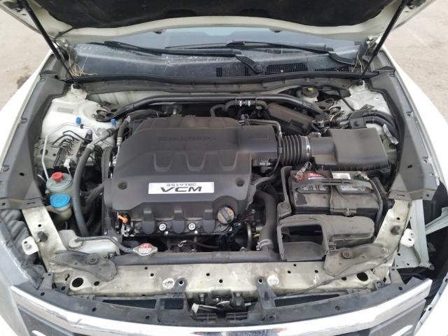 2011 HONDA ACCORD CRO 5J6TF2H54BL006841