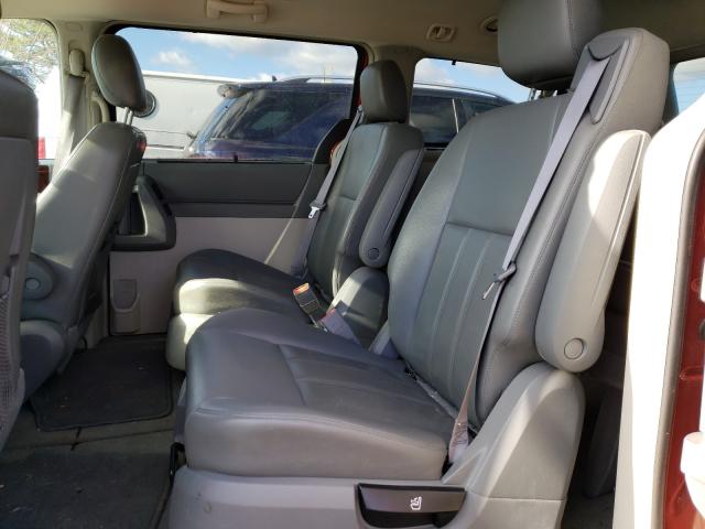 2010 CHRYSLER TOWN AND C 2A4RR5D10AR188100