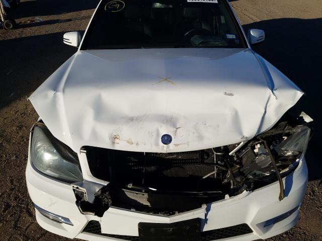 2013 MERCEDES-BENZ C 250 WDDGF4HB5DR296442