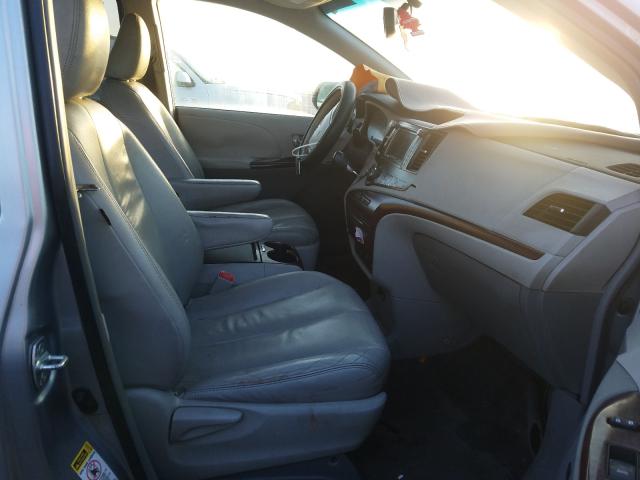 2011 TOYOTA SIENNA XLE - 5TDYK3DC4BS070748