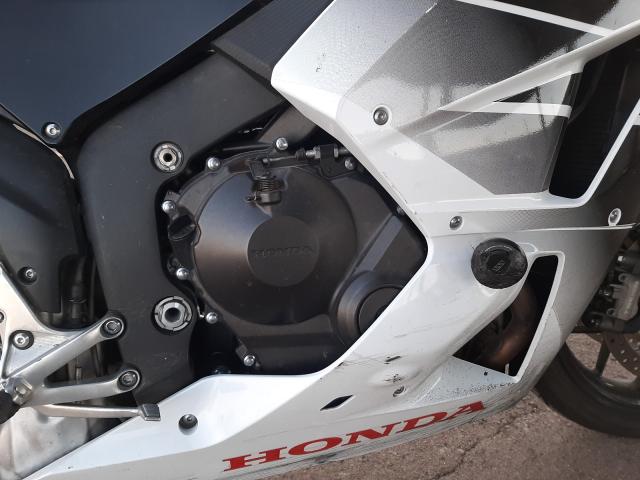 2016 HONDA CBR600 RR JH2PC40J6GK200280