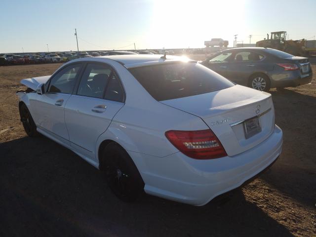 2013 MERCEDES-BENZ C 250 WDDGF4HB5DR296442