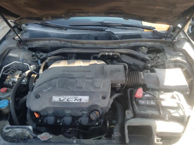 2011 HONDA ACCORD CRO 5J6TF2H50BL006660