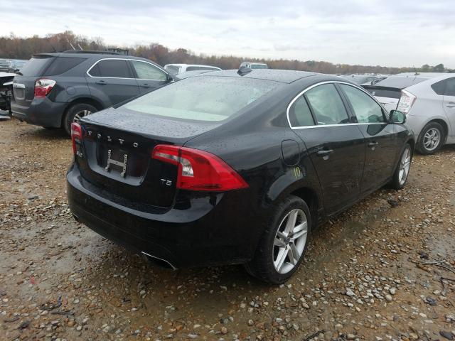 2015 VOLVO S60 PREMIE YV126MFK9F1358718
