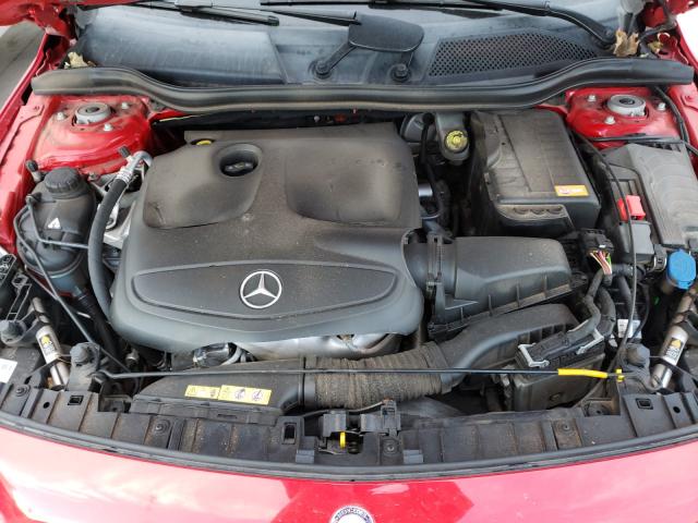 2015 MERCEDES-BENZ GLA 250 4M WDCTG4GB8FJ064078