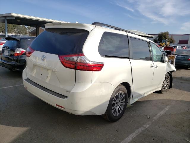 2020 TOYOTA SIENNA XLE - 5TDYZ3DC8LS080471