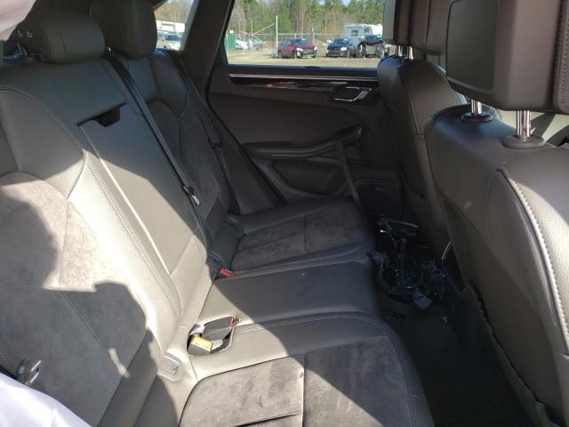 2017 PORSCHE MACAN WP1AA2A54HLB04958