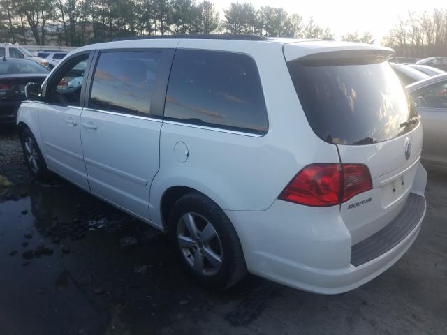 2011 VOLKSWAGEN ROUTAN SE 2V4RW3DG7BR626044