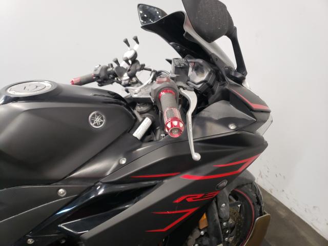 2017 YAMAHA YZFR3 MH3RH06Y5HK016001