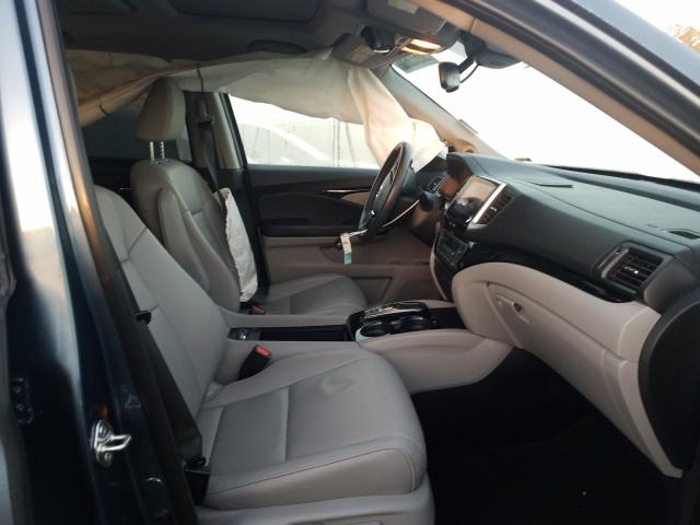 2018 HONDA PILOT TOUR 5FNYF5H99JB010837