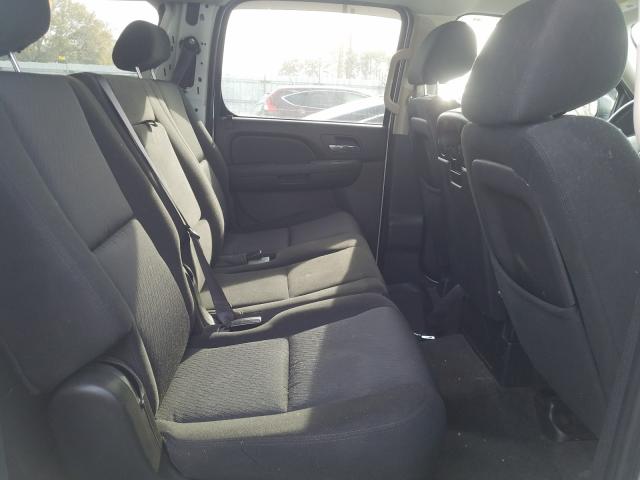 2010 CHEVROLET SUBURBAN C 1GNUCHE09AR147678