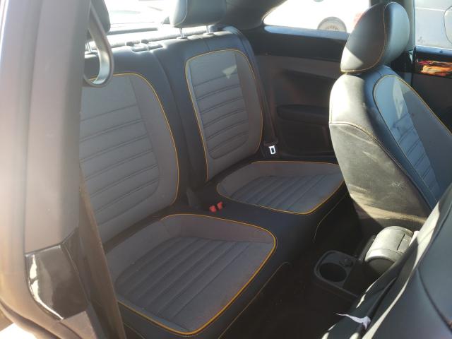 2018 VOLKSWAGEN BEETLE DUN 3VWSD7AT6JM707775