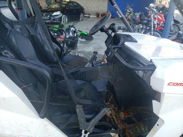 2019 CAN-AM COMMANDER 3JBKGAN25KJ000519