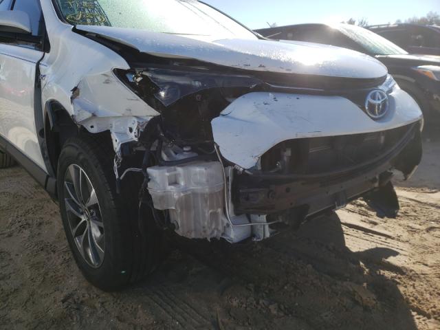 2016 TOYOTA RAV4 HV XL JTMRJREV9GD058897