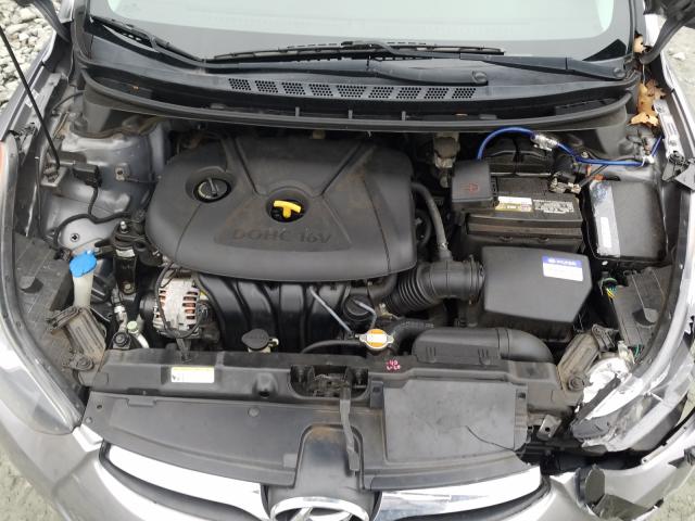 2011 HYUNDAI ELANTRA GL KMHDH4AE0BU136616