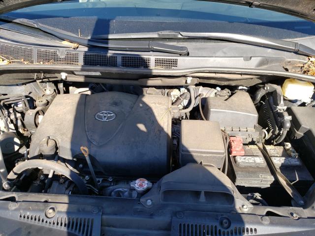 2017 TOYOTA SIENNA SE 5TDXZ3DC8HS825965