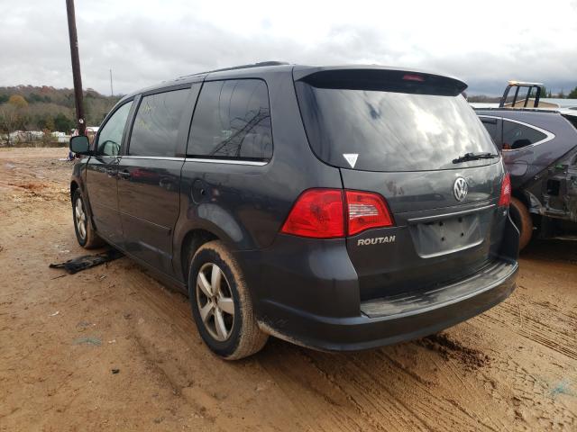 2011 VOLKSWAGEN ROUTAN 2V4RW3DG3BR694986