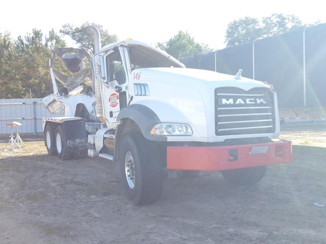 Salvage cars for sale from Copart Midway, FL: 2017 Mack 800 GU800