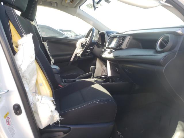 2016 TOYOTA RAV4 HV XL JTMRJREV9GD058897