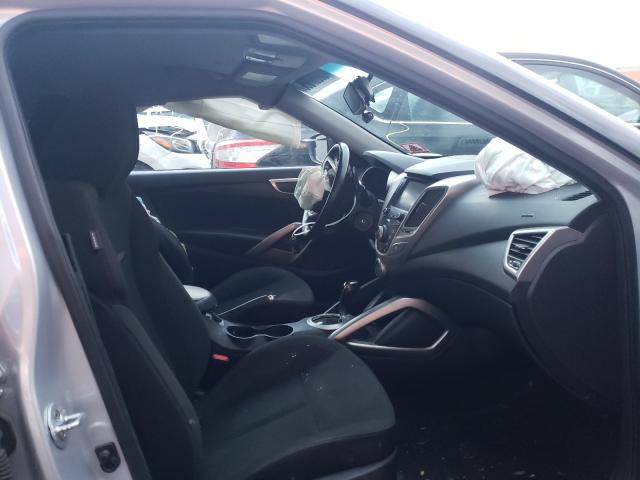 2017 HYUNDAI VELOSTER KMHTC6AD2HU307386