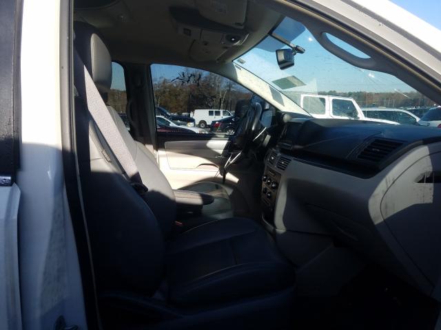 2011 VOLKSWAGEN ROUTAN SE 2V4RW3DG1BR642174